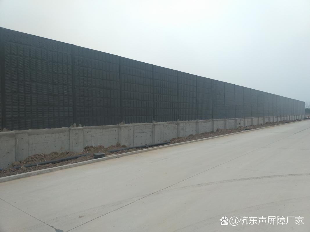 隔音墻 降噪利器在高速公路與工廠的應用